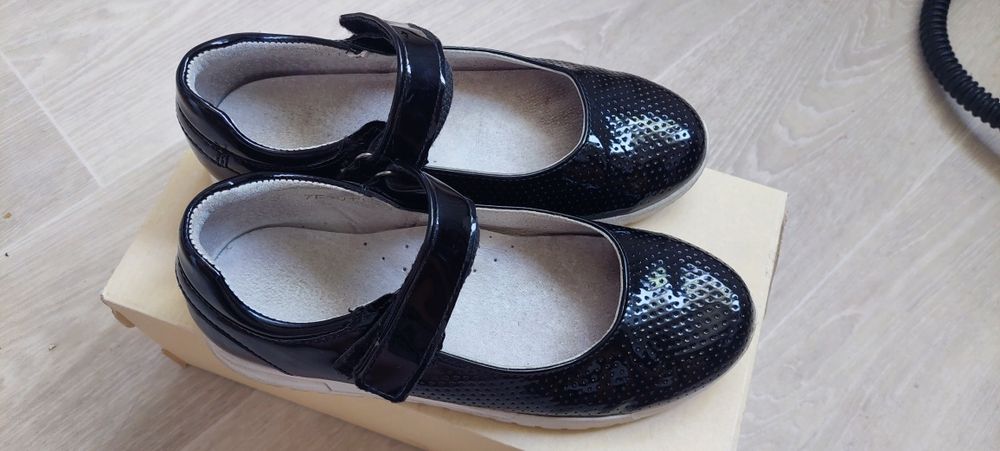 Туфли для девочки 33рр, 4000 тенге