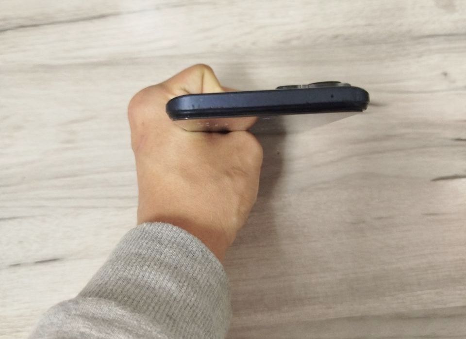 Телефон Realmi 9 pro 5G