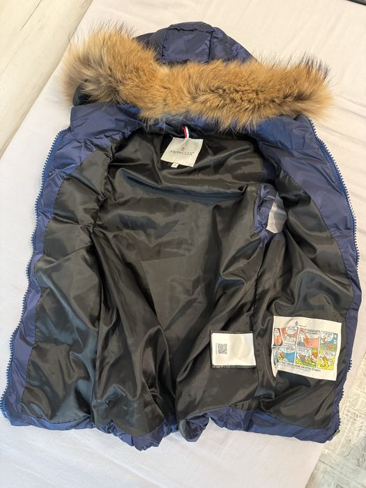 Дамски елек М размер