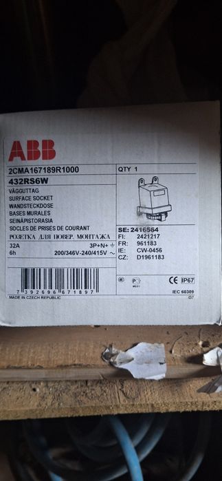 Продам силовые розетки 380В