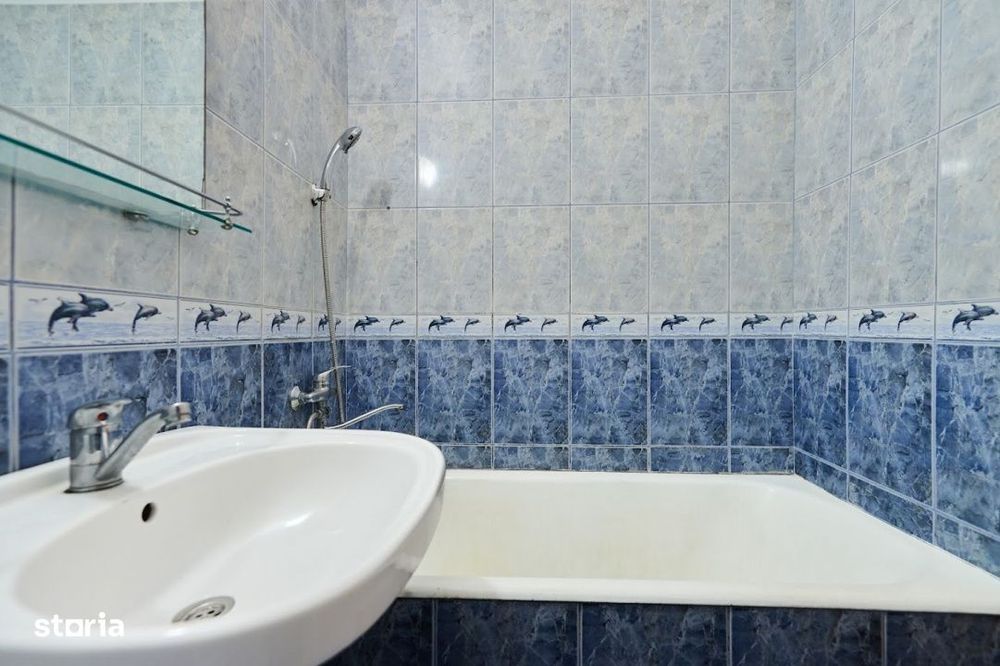 Apartament Doua Camere Decomandat Razboieni