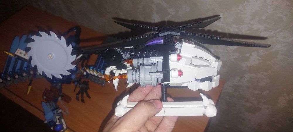 Lego Ninjago 2521 "Lightning Dragon Battle"