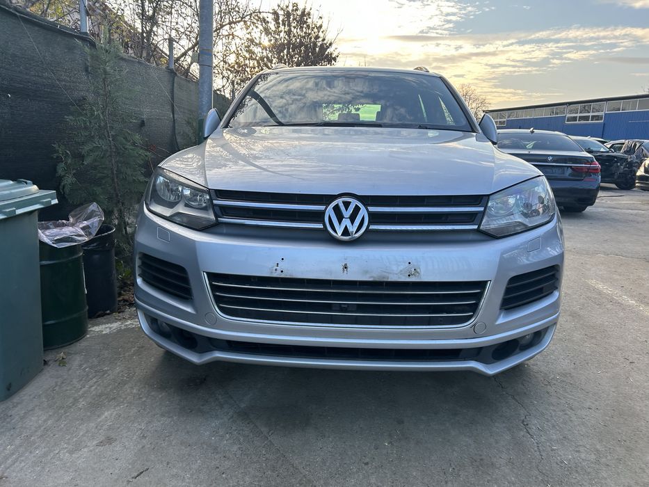 Ușă stânga față Volkswagen Touareg 7P 2012