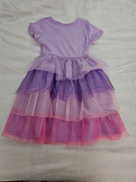 Рокли и поли за момиче 4-5г и мама S размер