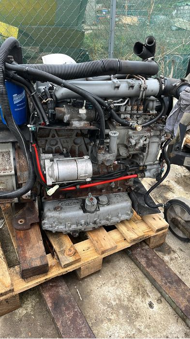 Motor Kubota V2203