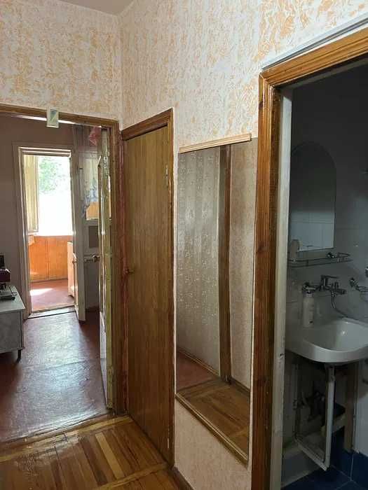 Продается своя собственная 2 комнатная квартира