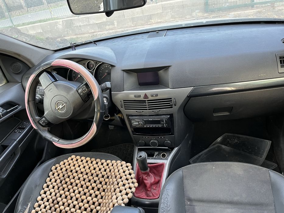 Piese Opel Astra H EUROPA an 2007 motor 1.7 CDTI perfect functional.jante aluminiu bara fata capota faruri turbo injectoare