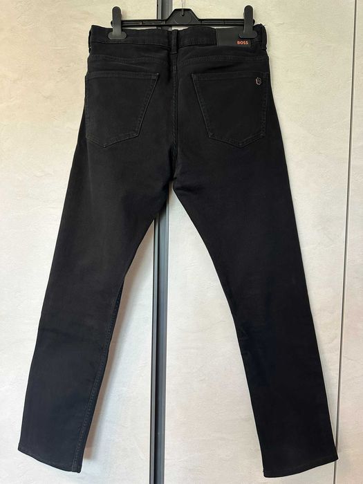 Blugi BOSS Delaware W31 - L32, negru