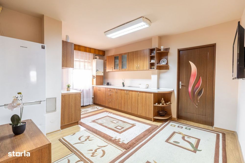 0% comision | 3 camere, balcon, ETAJ 3, centrala, str. Dumbrava, bloc