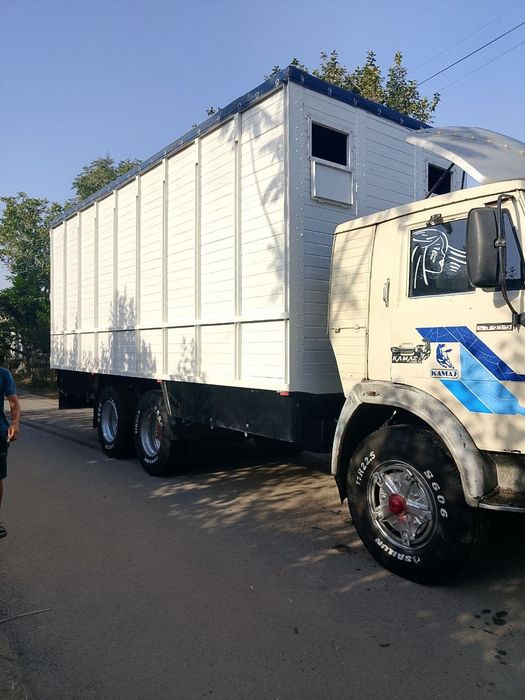 Kamaz sotiladi yili 1989