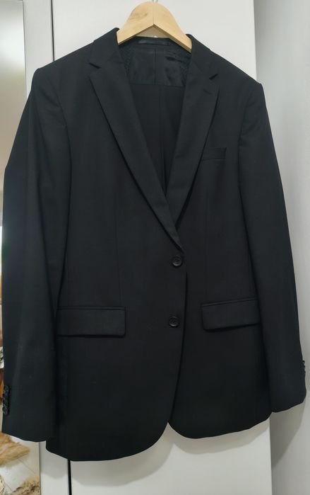 Costum Barbatesc Hugo Boss