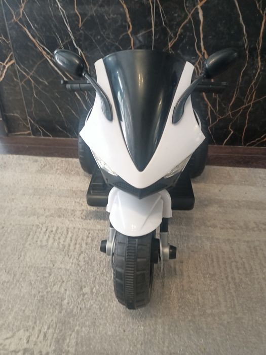 Детский мотоцикл практически новый