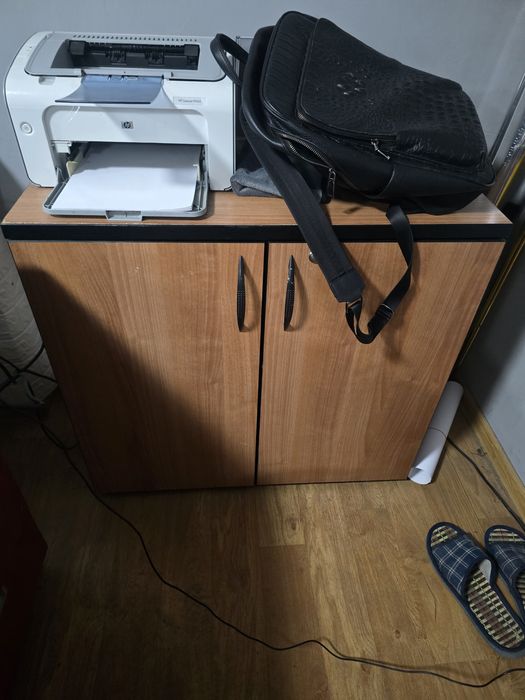 Продам стол кабинет