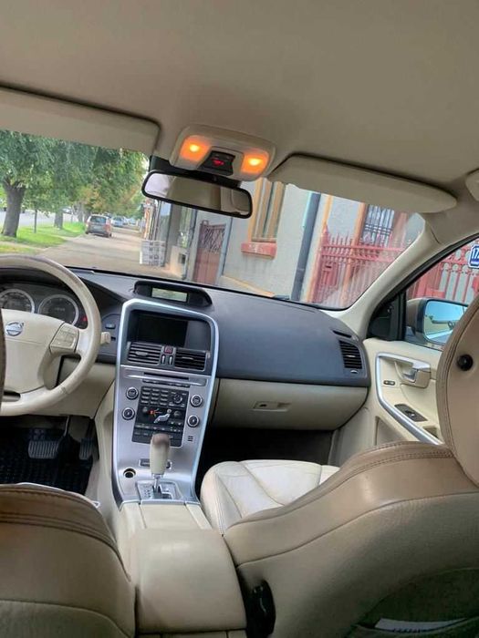 Se vinde VOLVO XC 60 an fabricație 2009