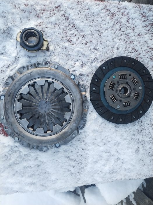 Запчасти для ВАЗ восьмиклоп