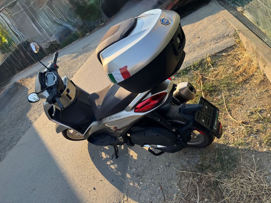 Piaggio Beverly 300 HPE