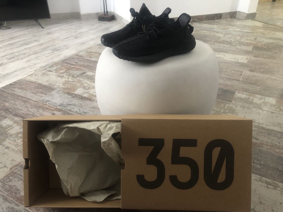 Adidas Yeezy Boost 350 V2 Onyx