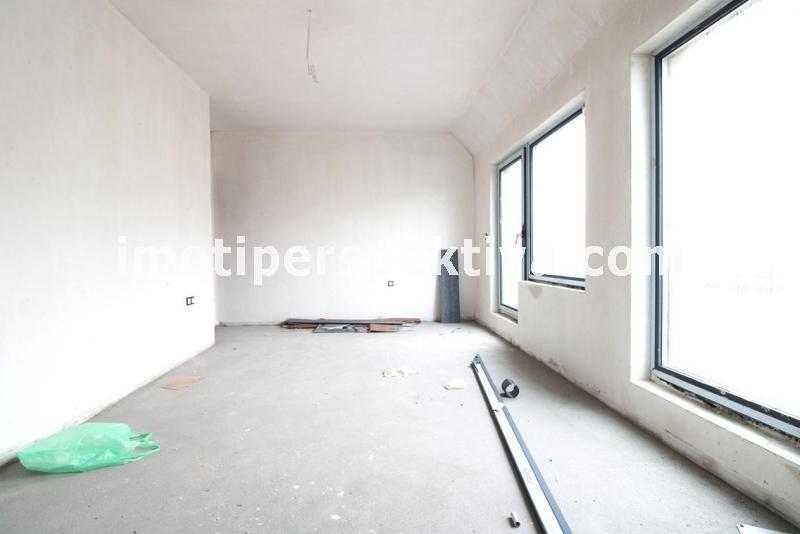 Продава се Многостаен апартамент в Пловдив, Христо Смирненски - 175 кв.м за 764 €/кв.м - Снимка #4