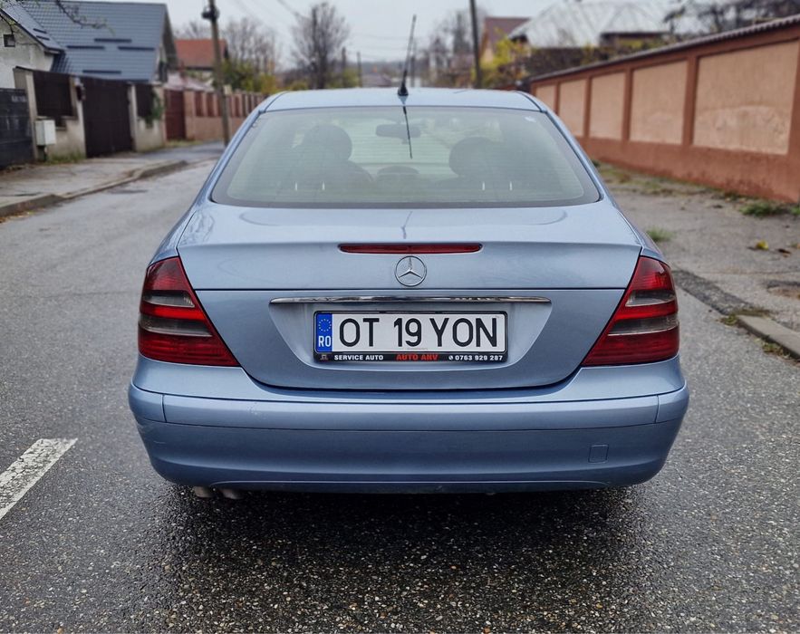 Mercedes e an de fabricatie 2004