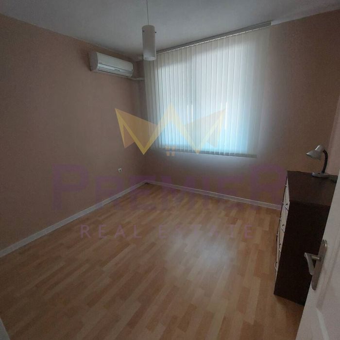 Продава се Двустаен апартамент в Бургас, Славейков - 54 кв.м за 2186 €/кв.м - Снимка #4