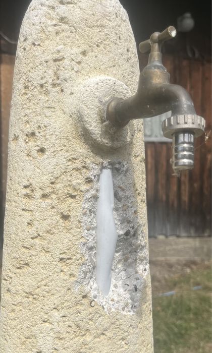 Cișmea rustica de gradina