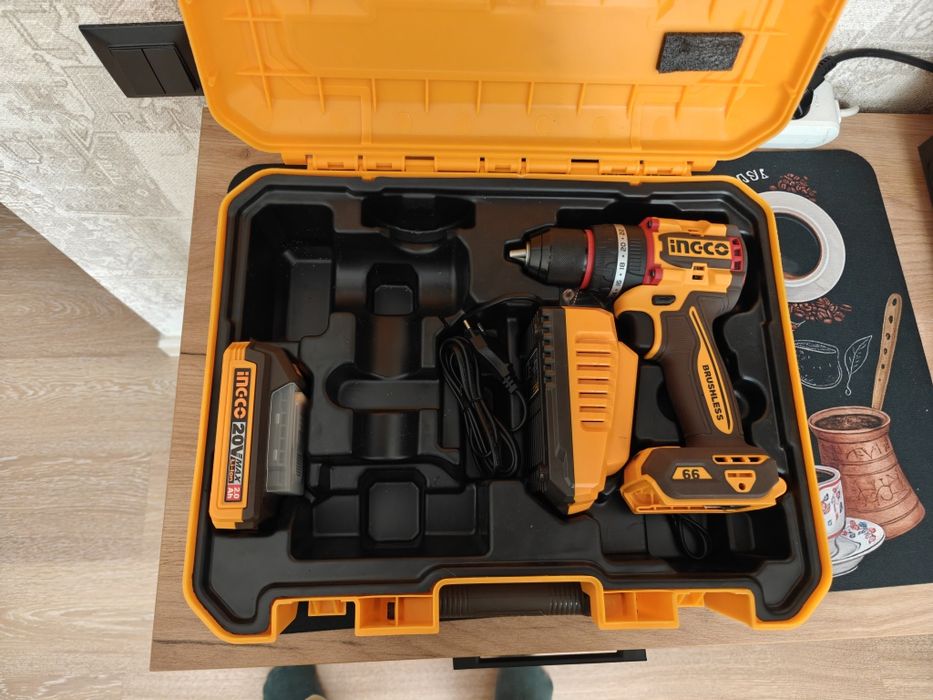 Шуруповёрт INGCO 66Nm