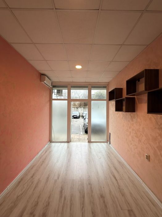 Магазин под наем в кв. Овча Купел 1