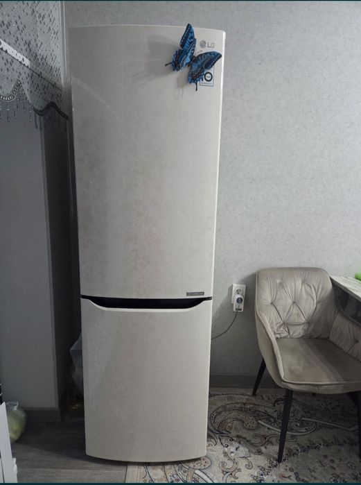 Холодильник хороший
