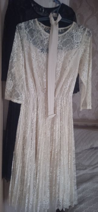 Нарядные платья женские