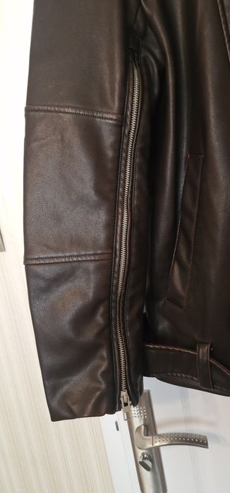 Яке от еко кожа Zara