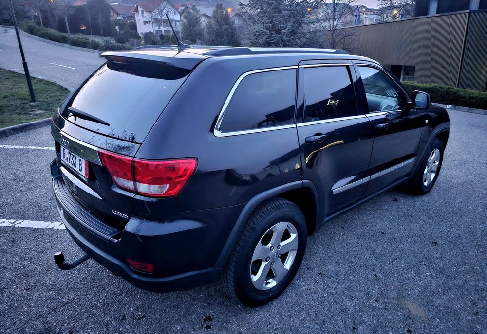 Jeep Grand Cherokee 3.0tdi  4×4/Automat/Navigație/Bixenon/Variante +-