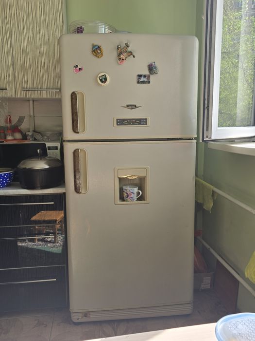 Срочно продам холодильник