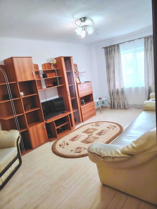 Apartament 3 camere de închiriat Ploiesti.