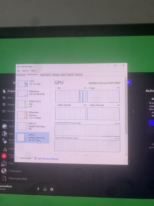setap cu laptop si munitori