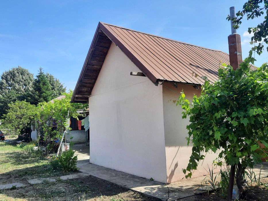 Vand Casa+teren oras Amara, Ialomita