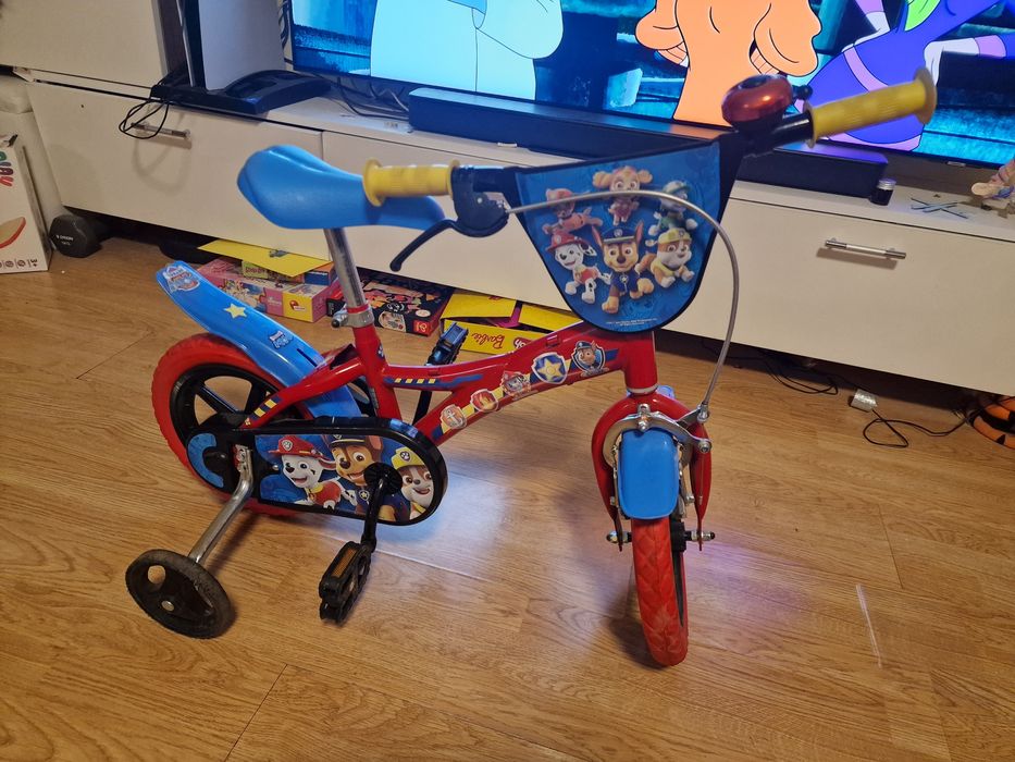 Продавам детско колело PAW PATROL 12"