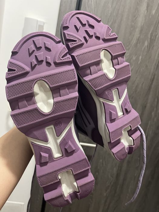 Туристически обувки