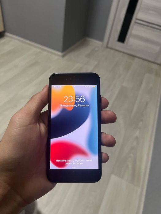 Продам айфон 7 срочно