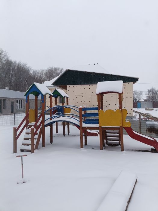 Продам детскую игровую площадку