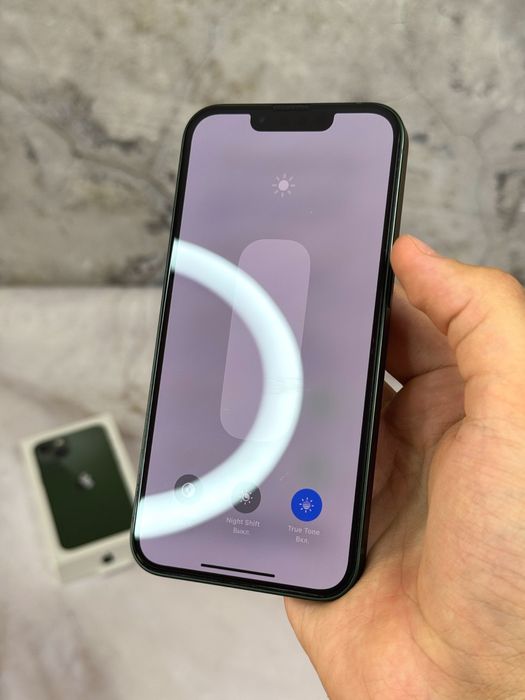 Продам iphone 13 256gb