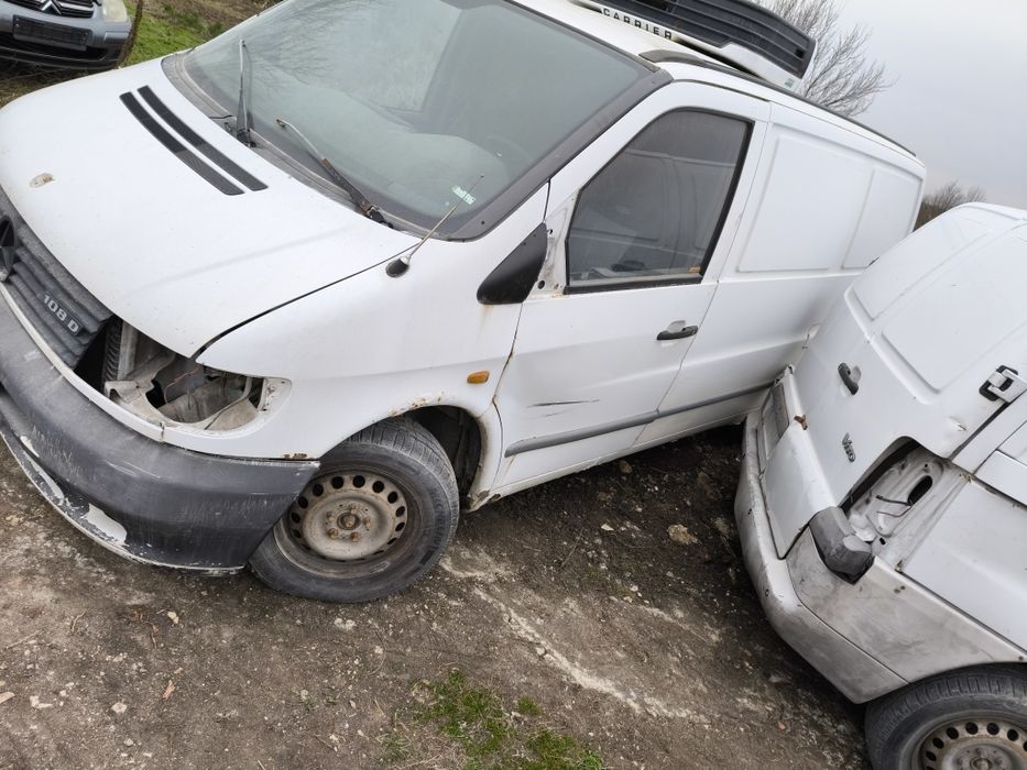 Мерцедес Вито На части