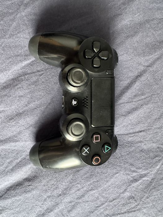 Контролер за PS4
