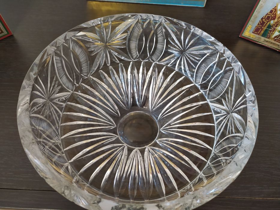 Ваза хрустальная