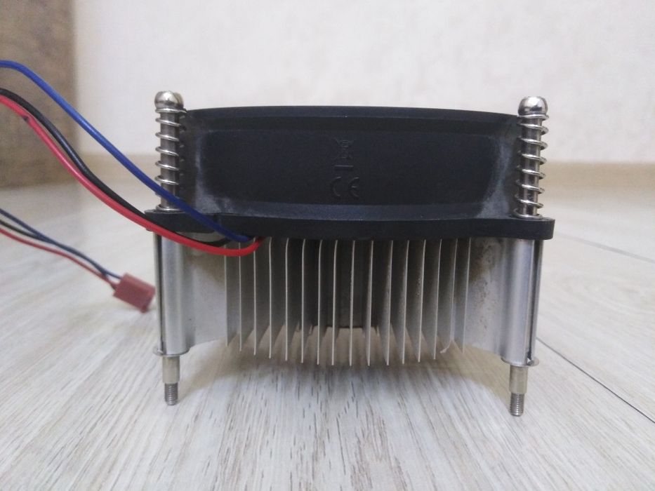 Куллер для компьютера