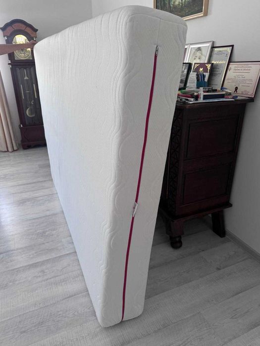 Saltea Memory Foam