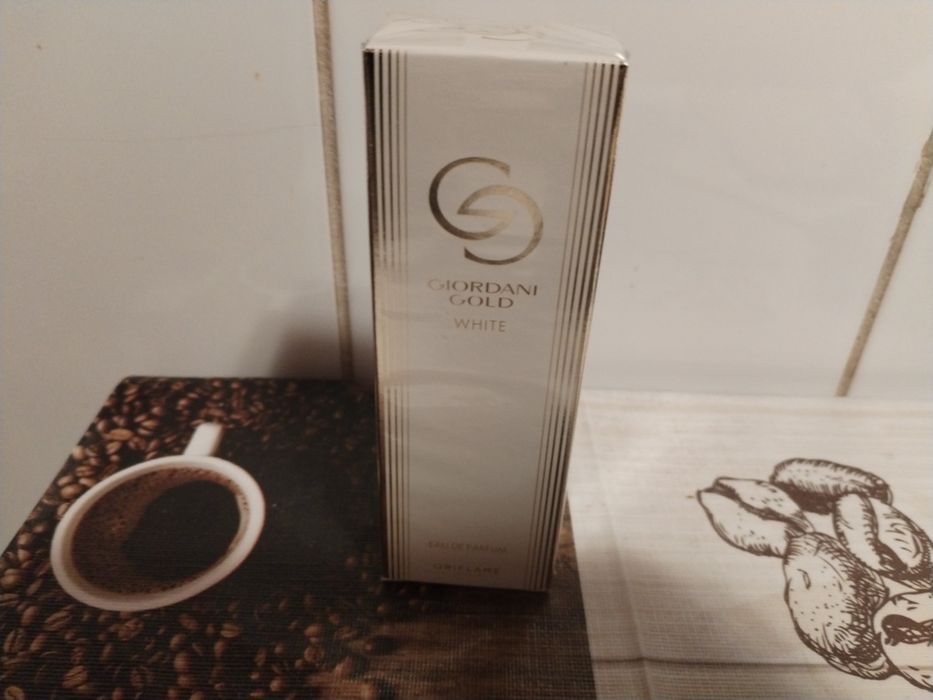 Giordani Gold White