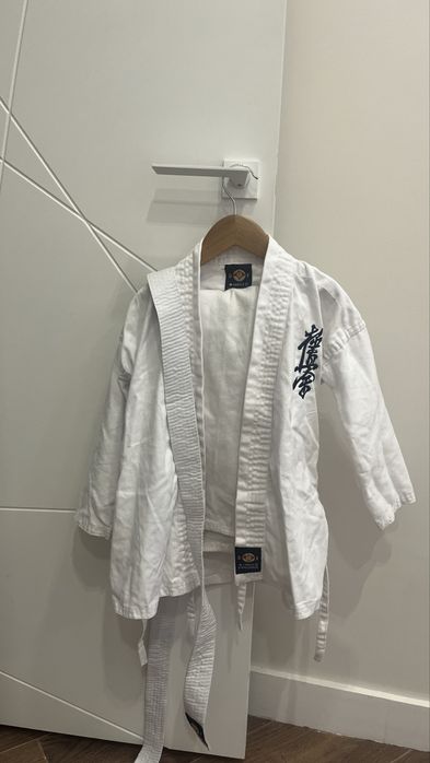 Карате костюм. Полный комплект