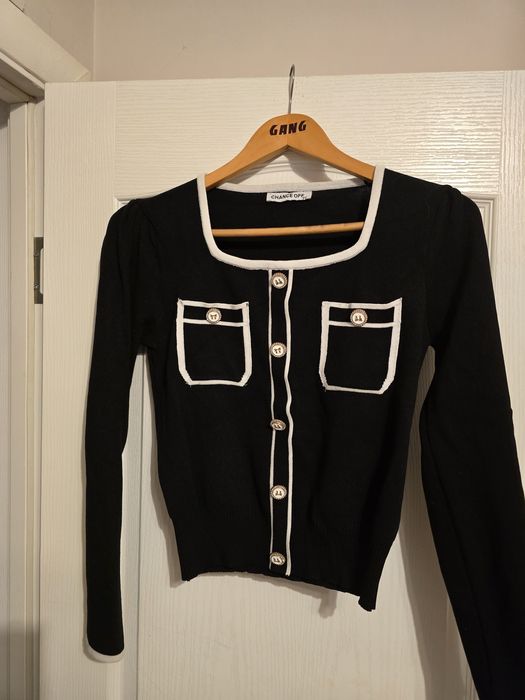 Пуловери ,жилетки zara,lagerfeld