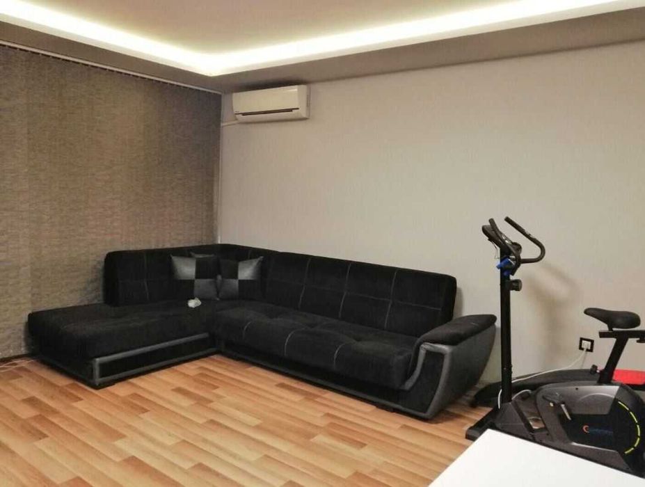 Дава се под наем Двустаен апартамент в Пловдив, Кючук Париж - 450 кв.м за 450 € - Снимка #1