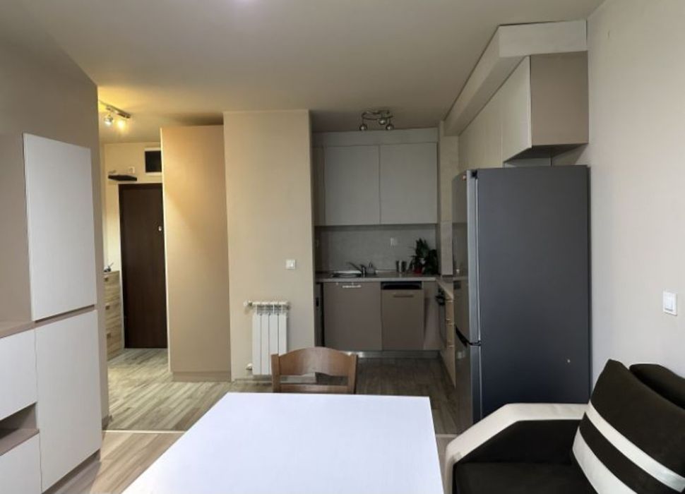 Младост 2 двустаен 570€